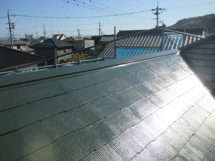 屋根【上塗り作業後】