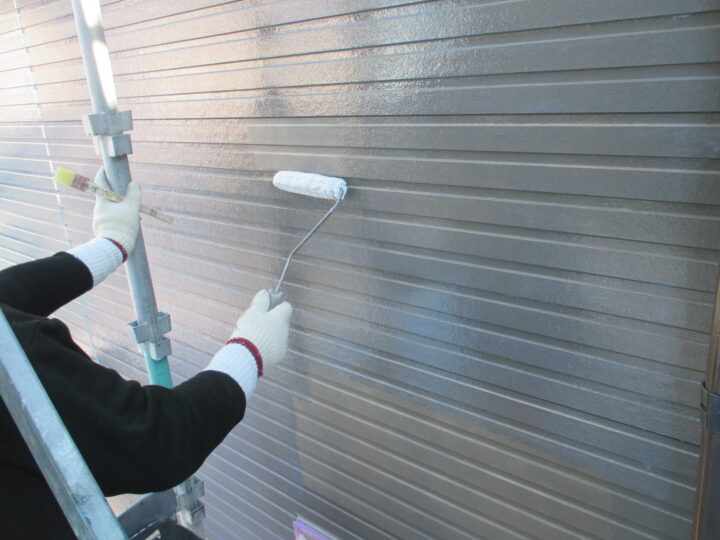 外壁【下塗り作業中】②