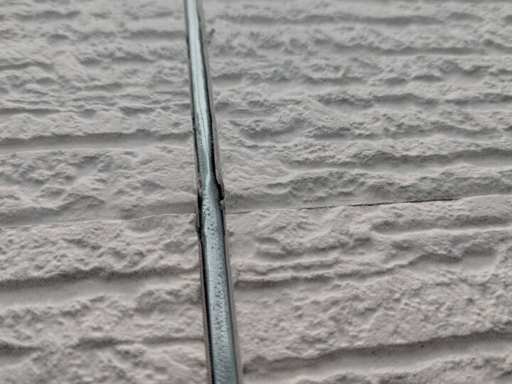 外壁補修工事【シーリング】撤去後