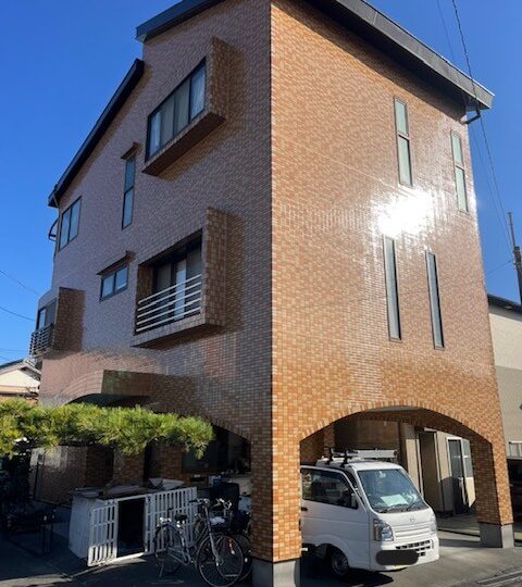 クリアー塗装でツヤツヤに！【島田市 A様邸】