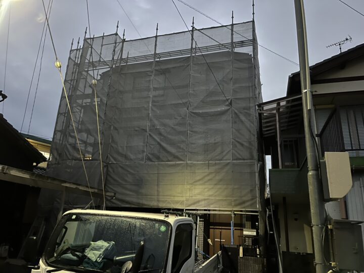 足場メッシュシート設置