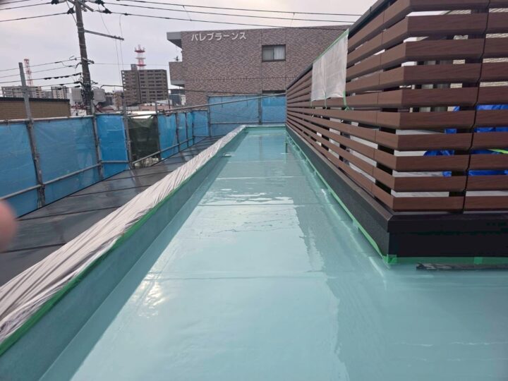 ベランダ防水【ウレタン防水1層・2層後】