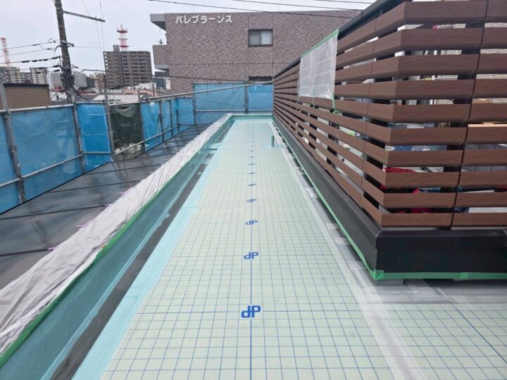 ベランダ防水【通気シート後】